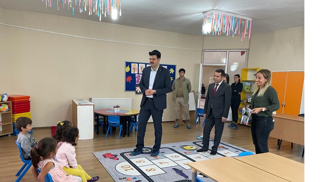 Çukurca Vali Erdoğan GÜRBÜZ Anaokulunu /Okul Ziyareti